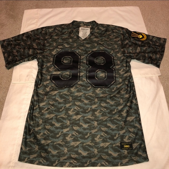 Diamond Supply Co. Other - Diamond Supply DMND # 98 Green Camo Jersey